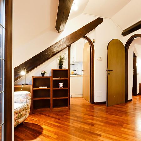Olivia'S Nest In Downtown Leilighet Milano Eksteriør bilde